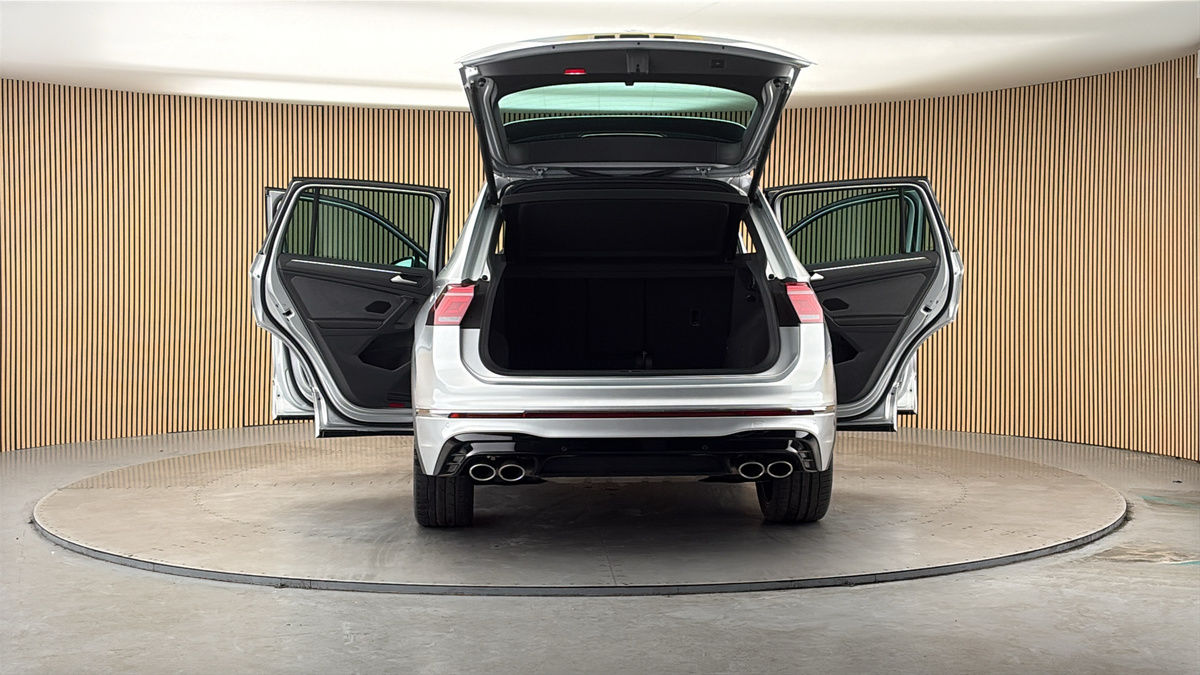 More views of Volkswagen Tiguan