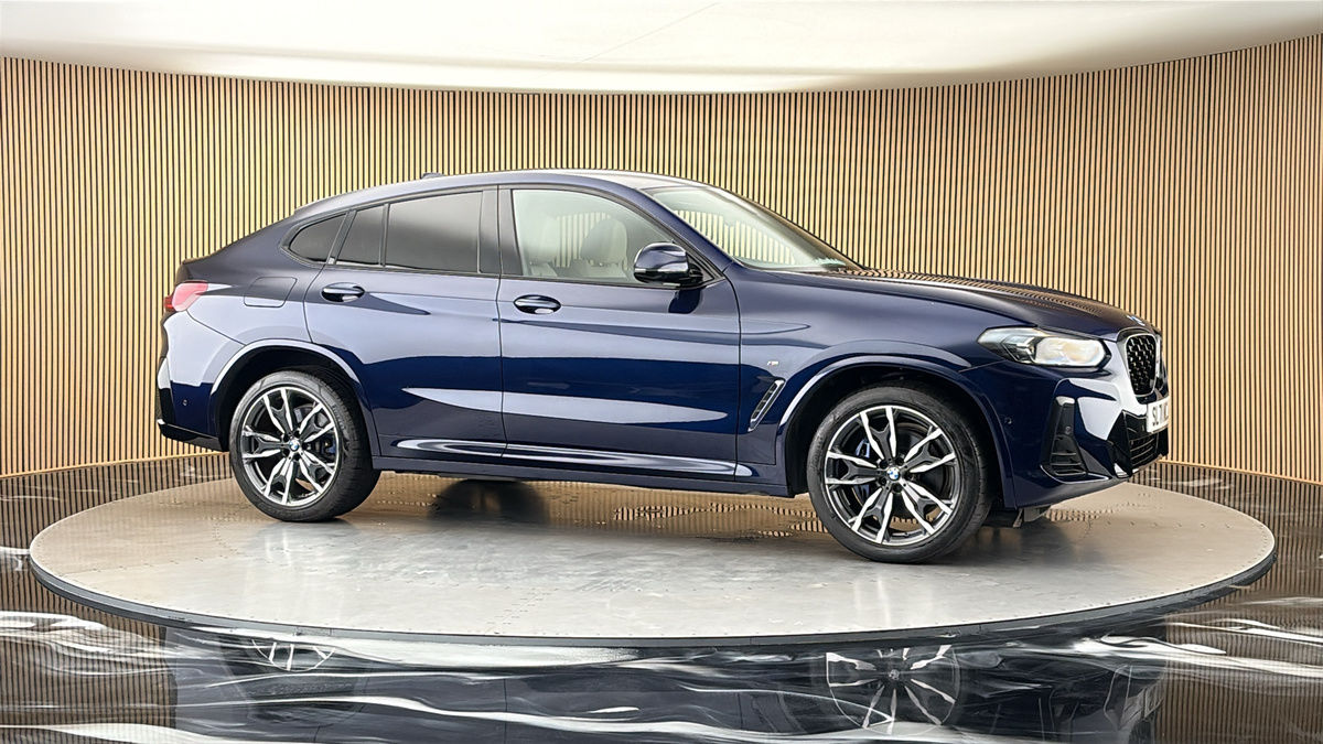 More views of BMW X4