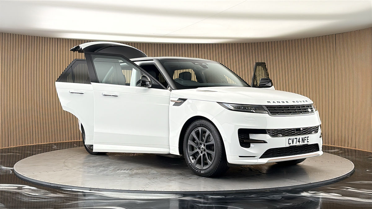 More views of Land Rover Range Rover Sport