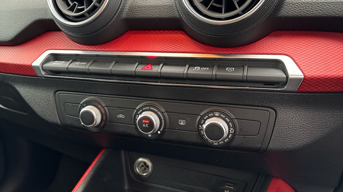 Audi Q2 Image 6