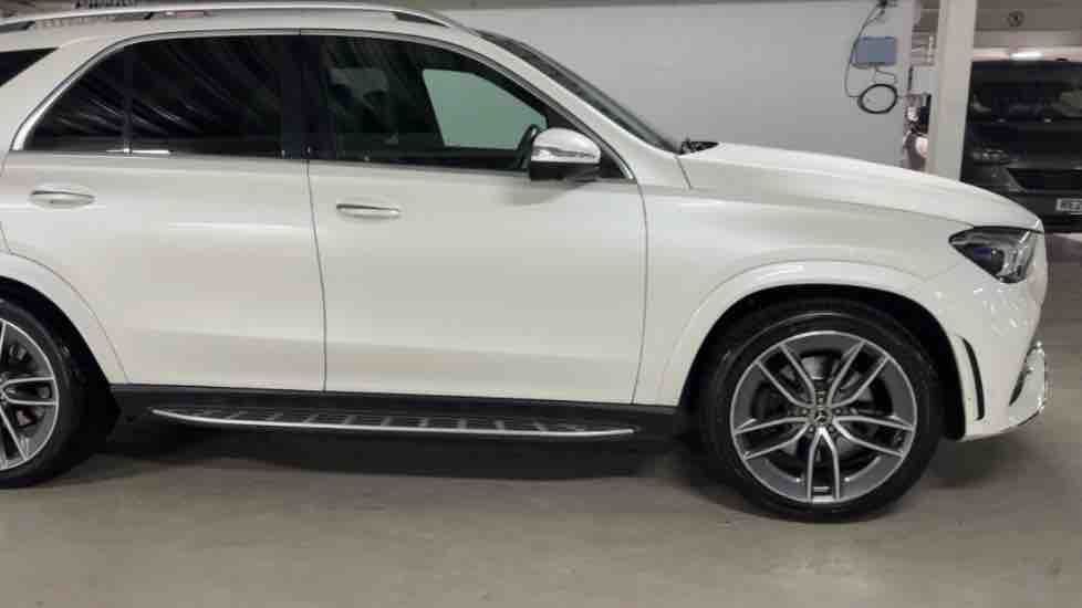 More views of Mercedes-Benz GLE