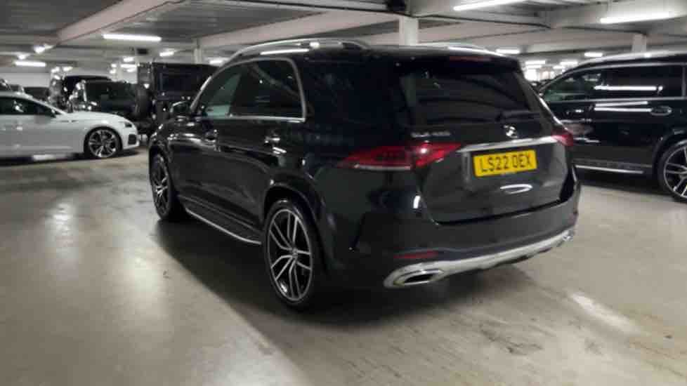 More views of Mercedes-Benz GLE