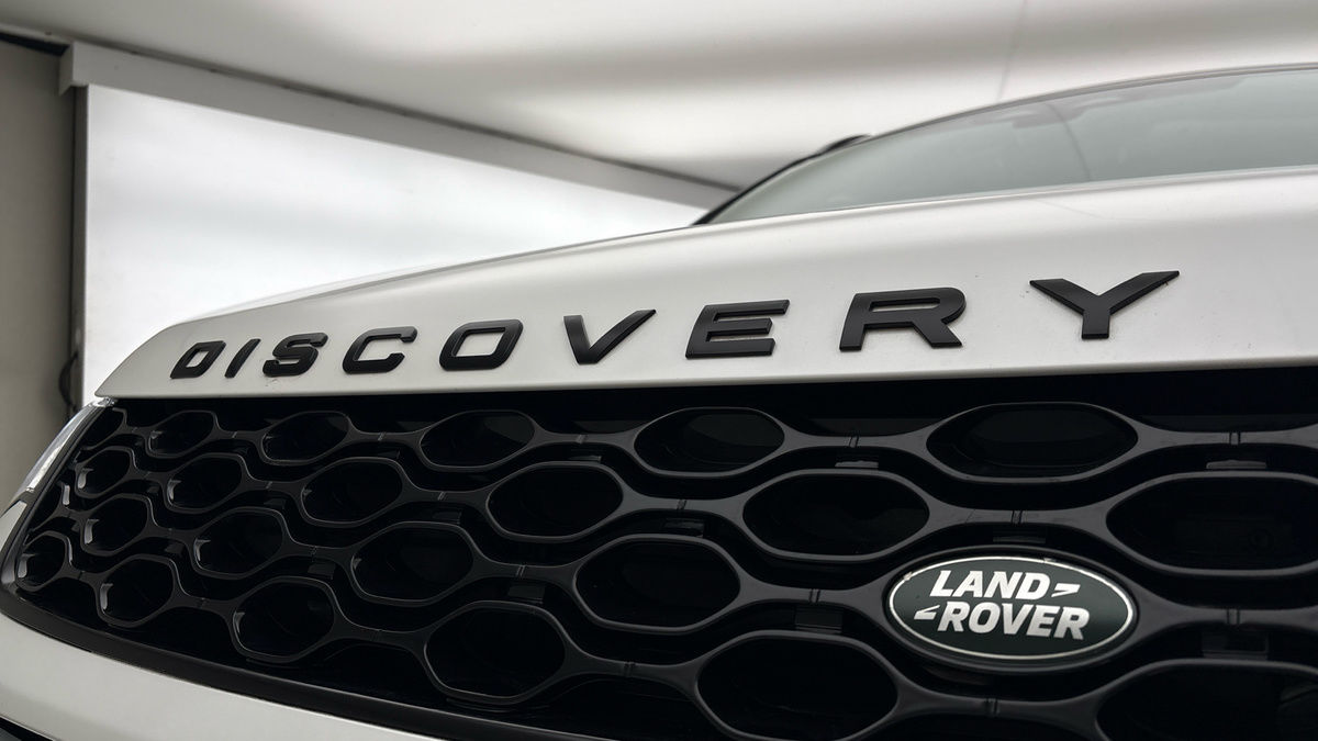 Land Rover Discovery Sport Image 24