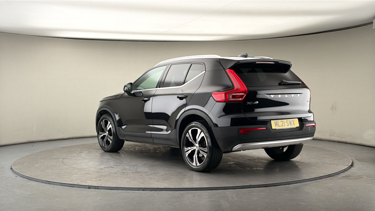 Volvo XC40 Image 2