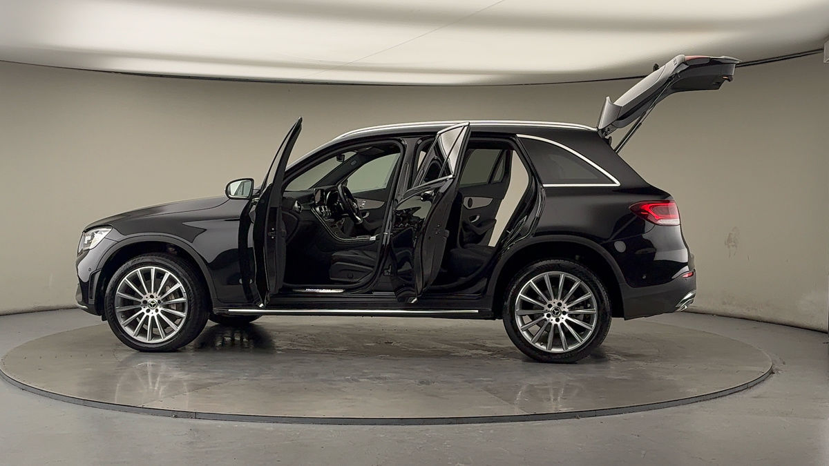 More views of Mercedes-Benz GLC