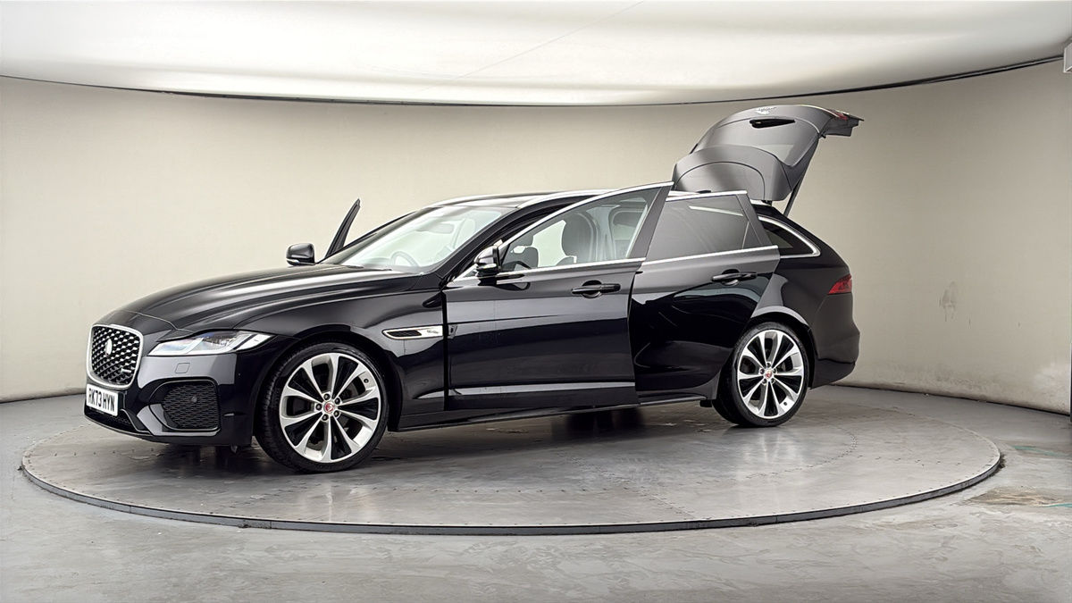 More views of Jaguar XF