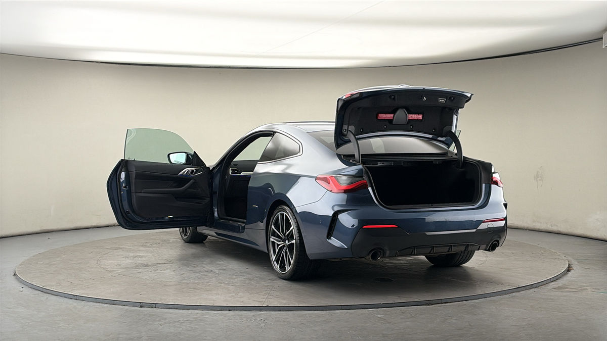 More views of BMW 4 Series