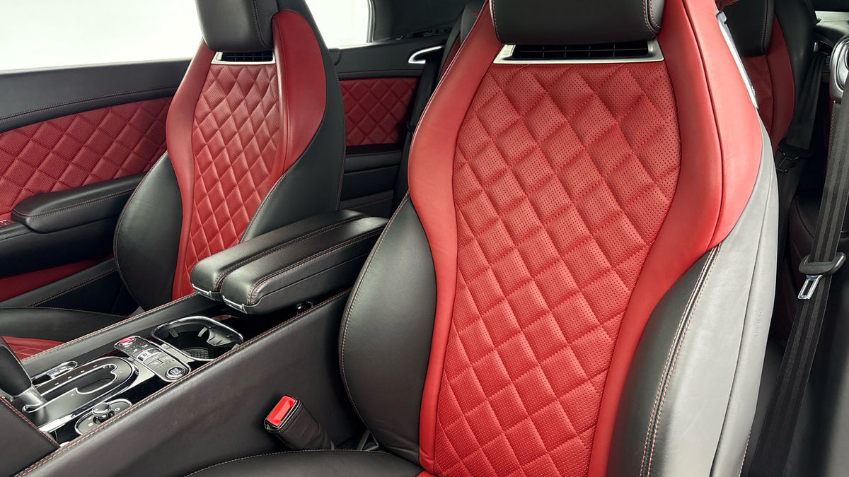 Bentley Continental Image 7