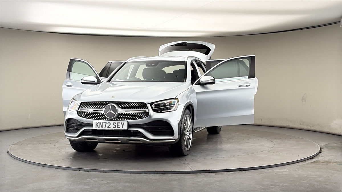 More views of Mercedes-Benz GLC