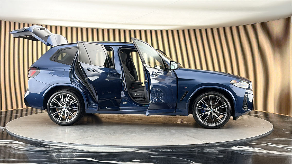More views of BMW X3
