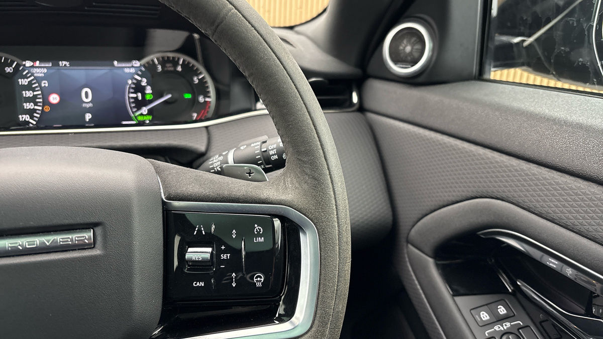 Land Rover Range Rover Evoque Image 14