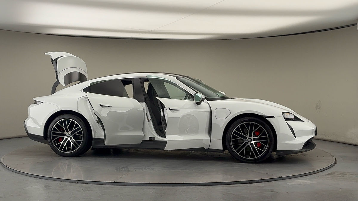 More views of Porsche Taycan