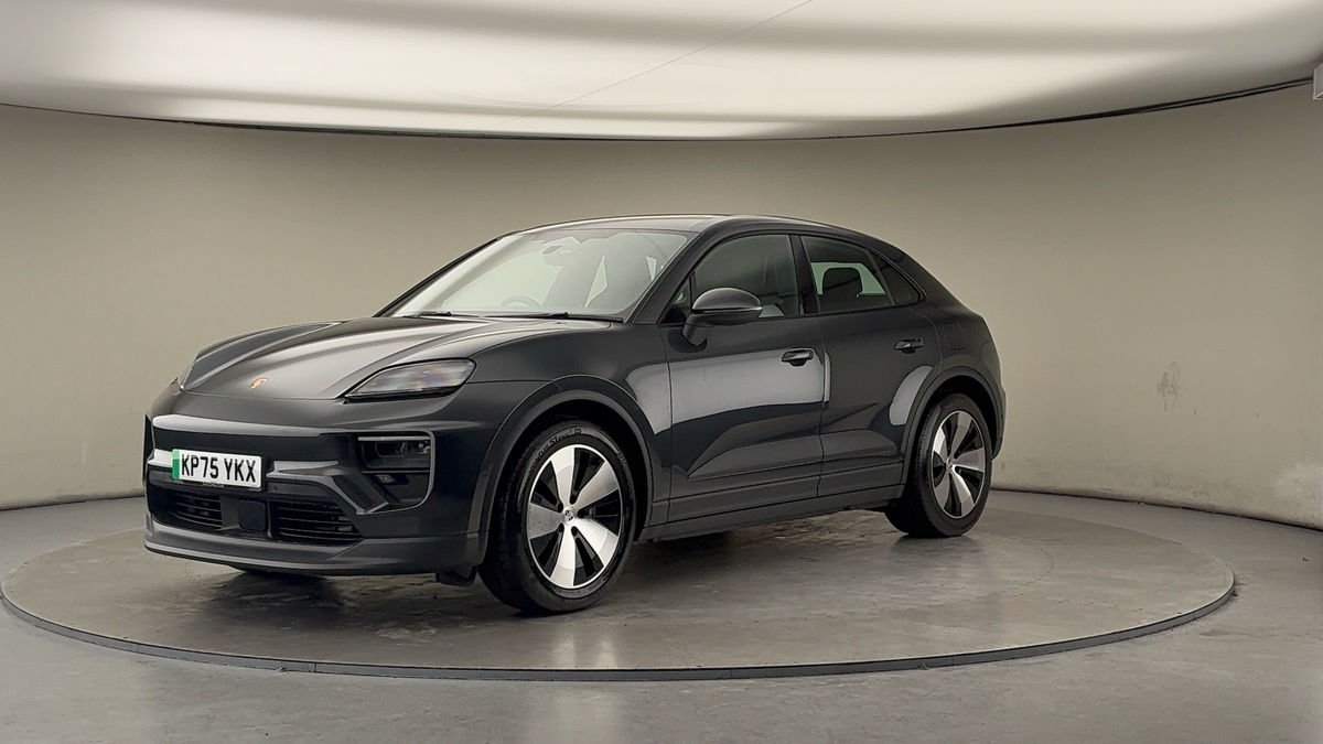 Porsche Macan Image 20