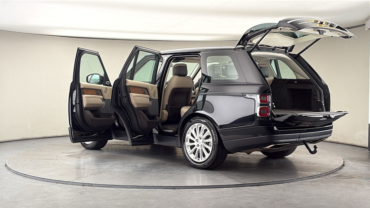 More views of Land Rover Range Rover