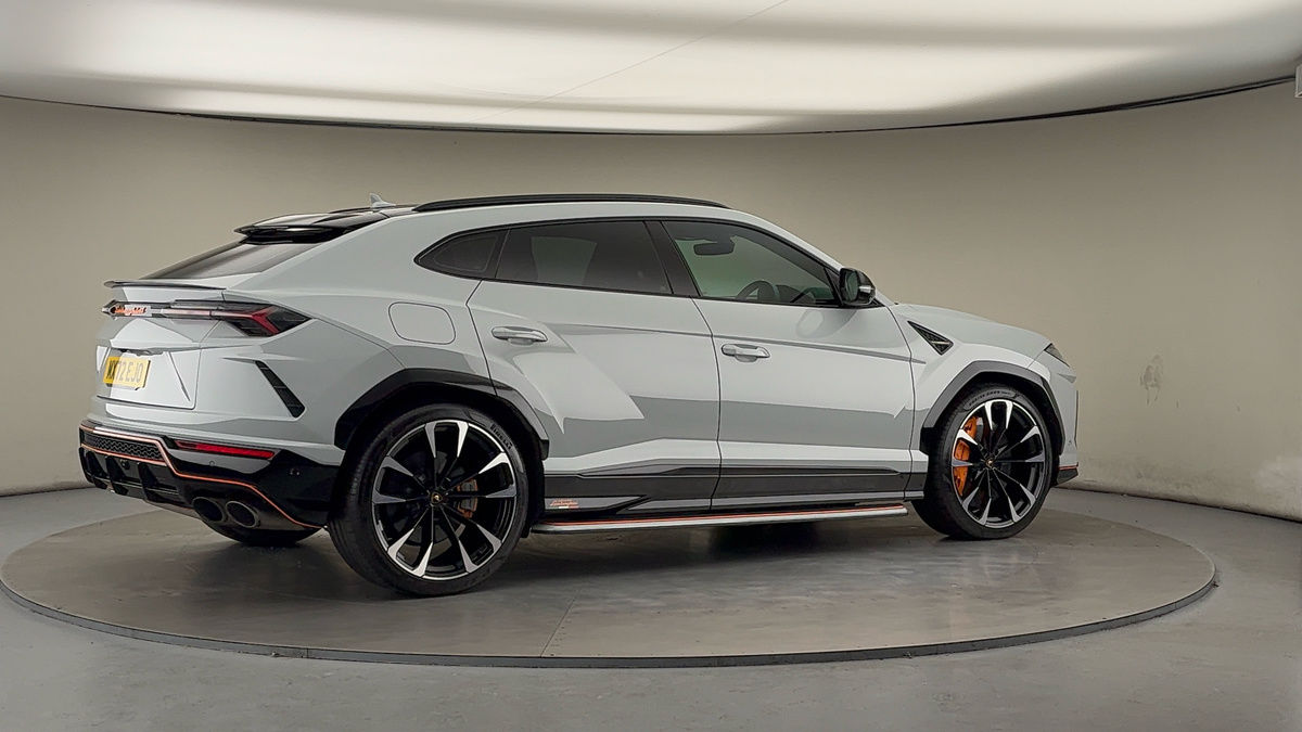 More views of Lamborghini Urus