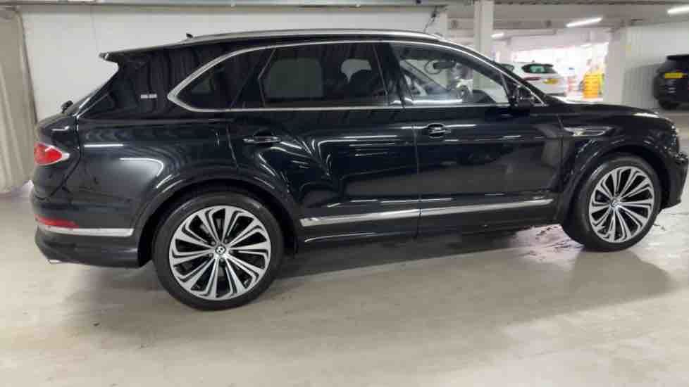 More views of Bentley Bentayga