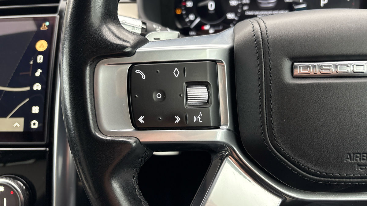 Land Rover Discovery Image 13