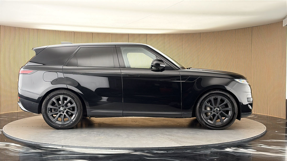 Land Rover Range Rover Sport Image 16