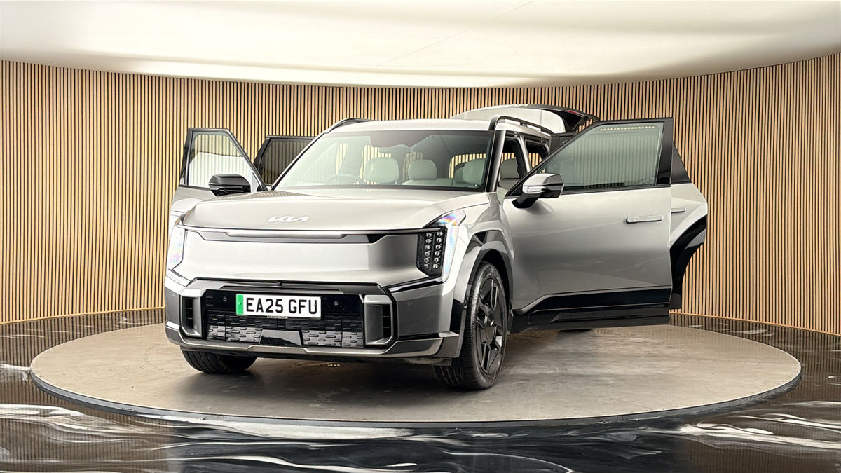 More views of Kia EV9