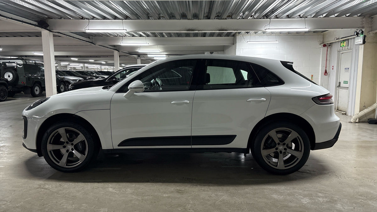 Porsche Macan Image 15
