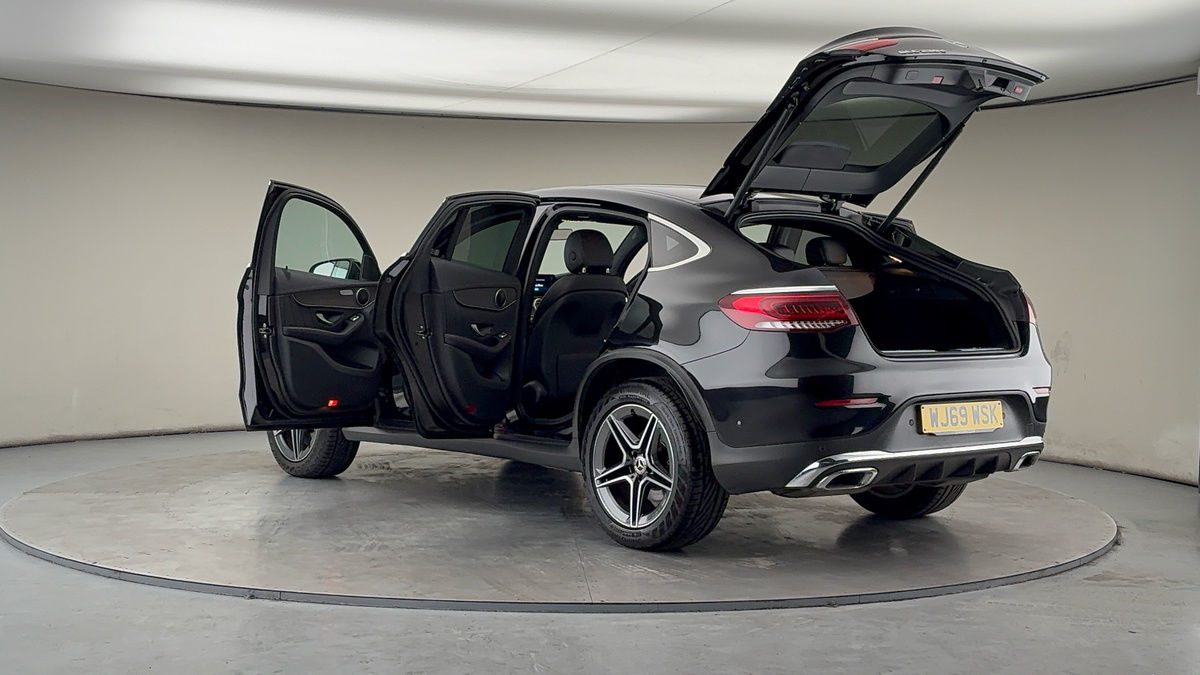 More views of Mercedes-Benz GLC