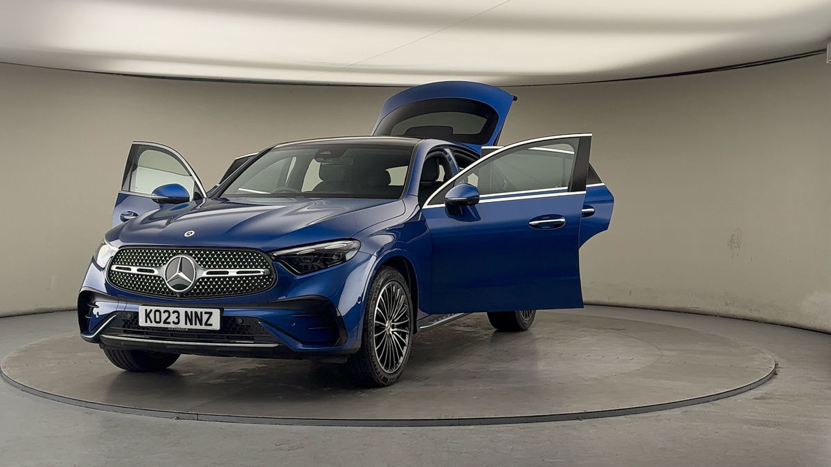 More views of Mercedes-Benz GLC