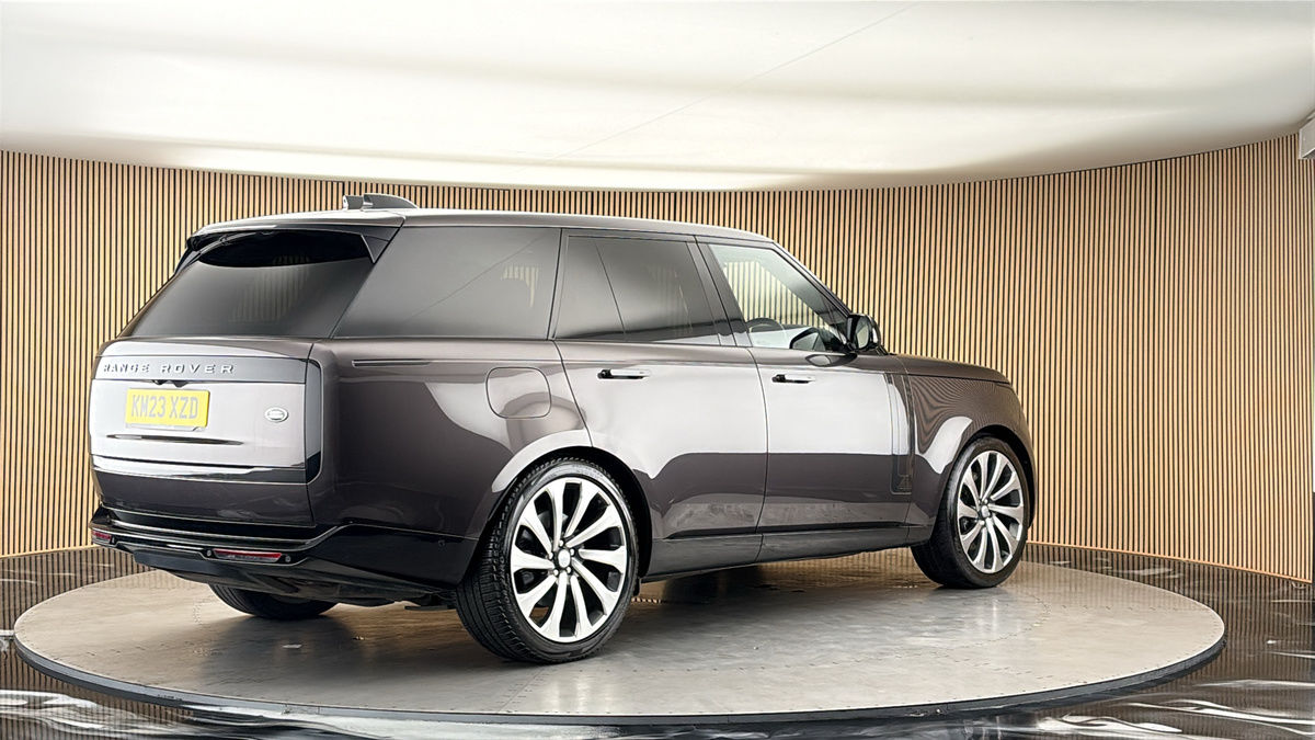 Land Rover Range Rover Image 21