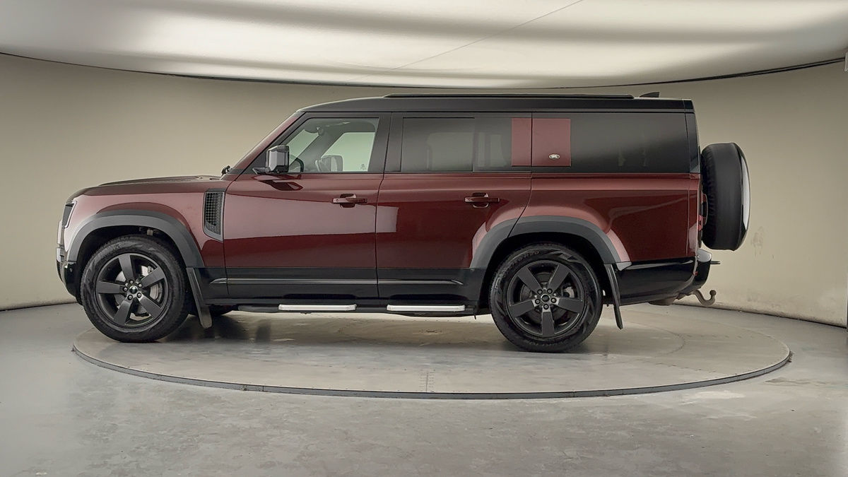 More views of Land Rover Defender 130