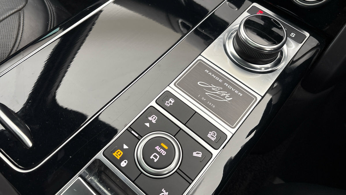 Land Rover Range Rover Image 29