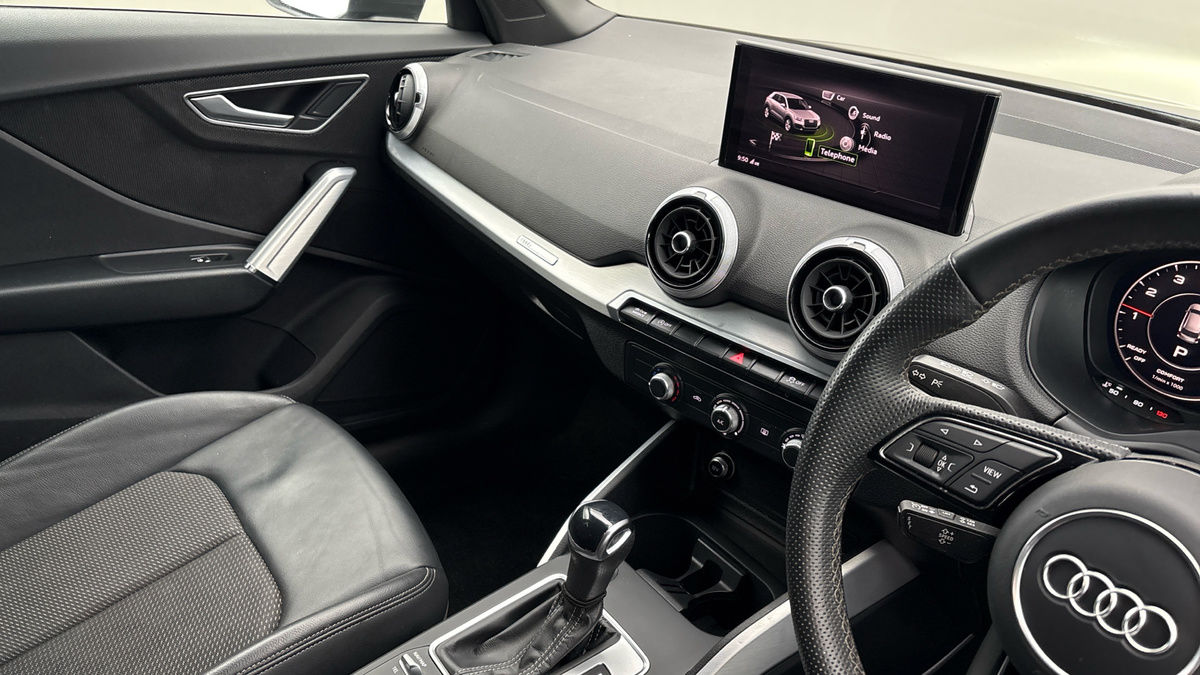 Audi Q2 Image 18