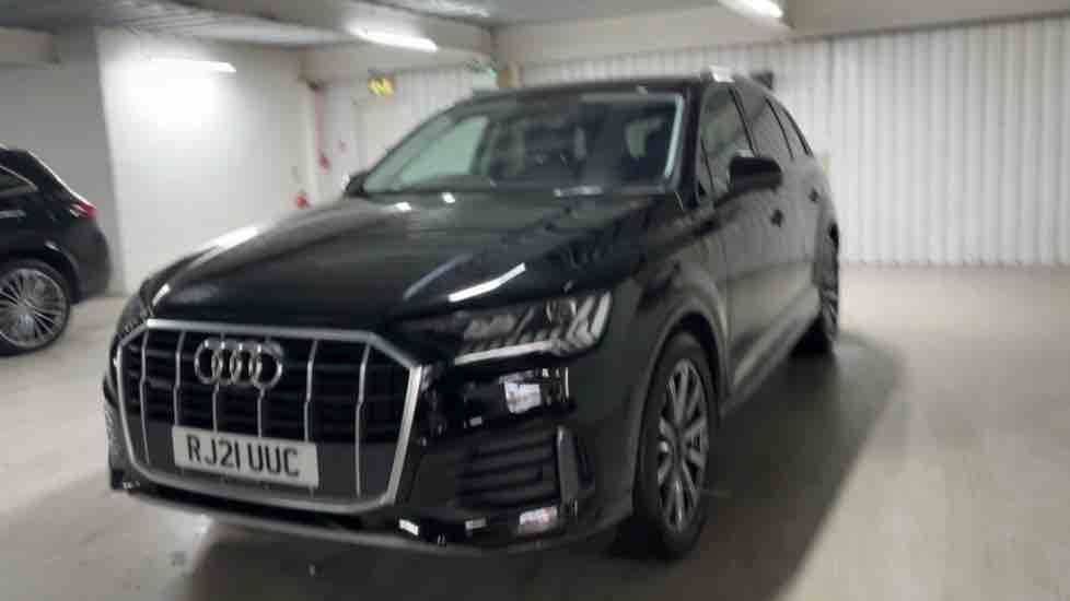 More views of Audi Q7