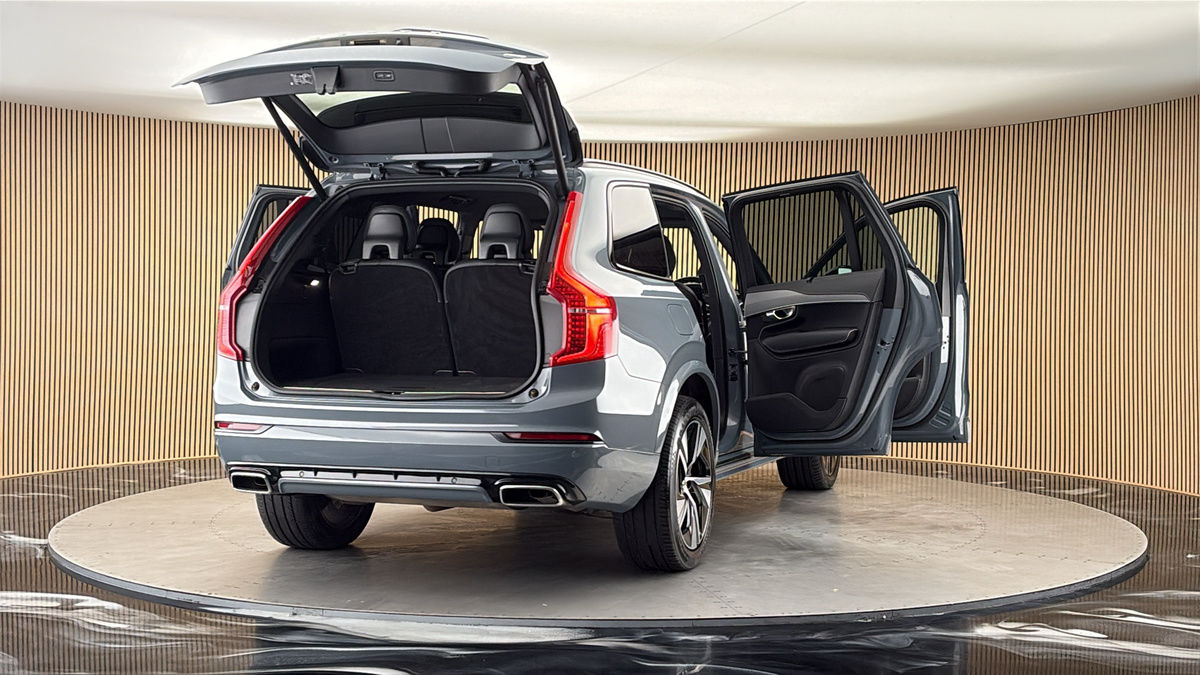 More views of Volvo XC90