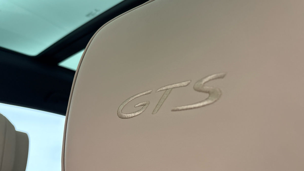 Porsche Macan Image 26