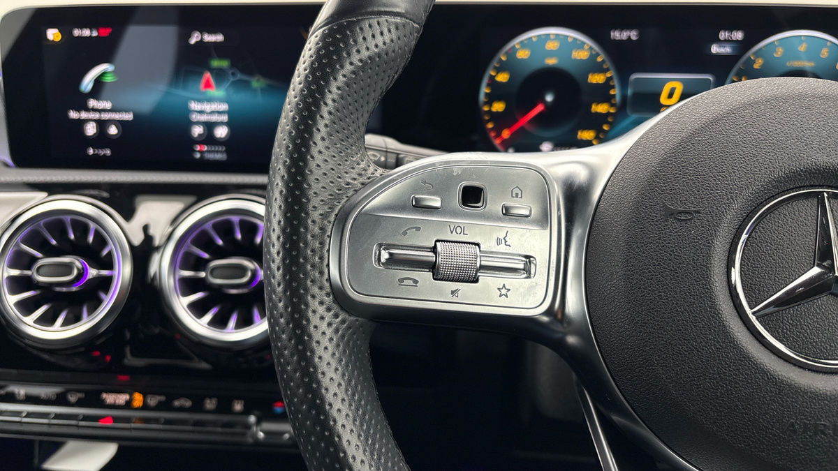 Mercedes-Benz A Class Image 13