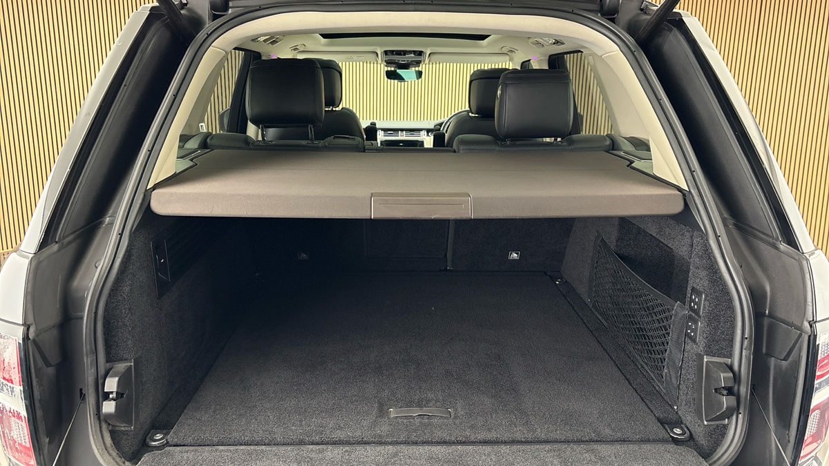 Land Rover Range Rover Image 11