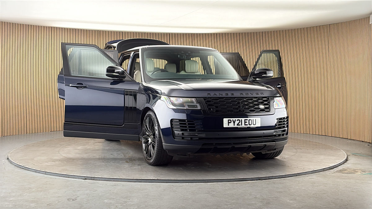 More views of Land Rover Range Rover