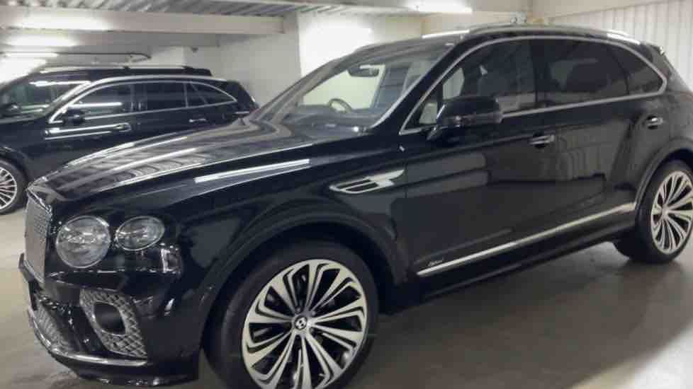 More views of Bentley Bentayga