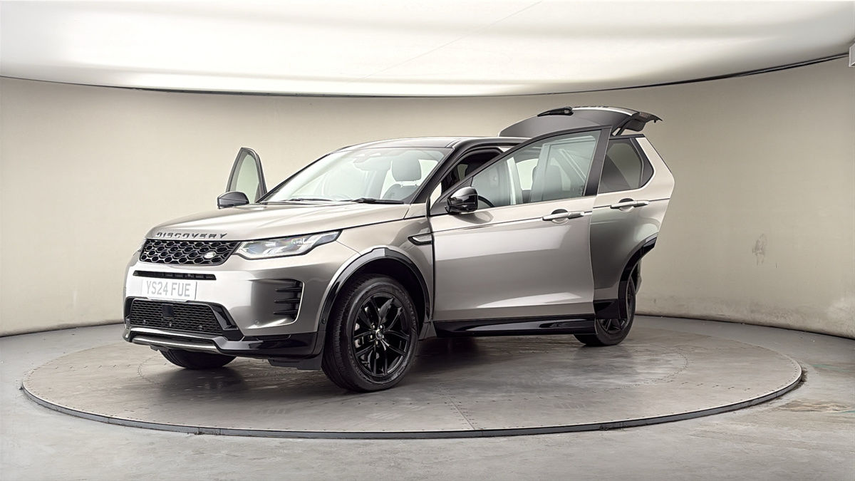Land Rover Discovery Sport Image 22