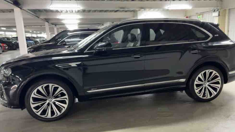 More views of Bentley Bentayga