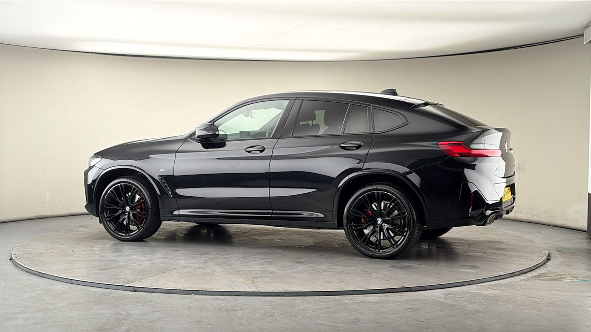 More views of BMW X4