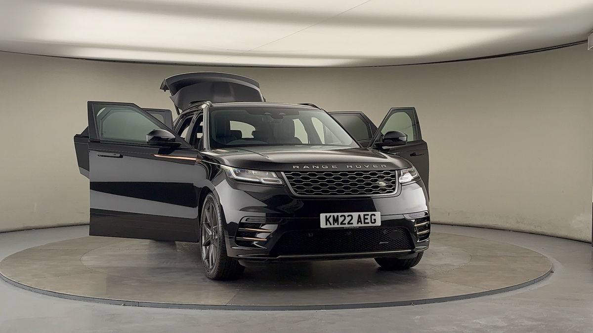 More views of Land Rover Range Rover Velar