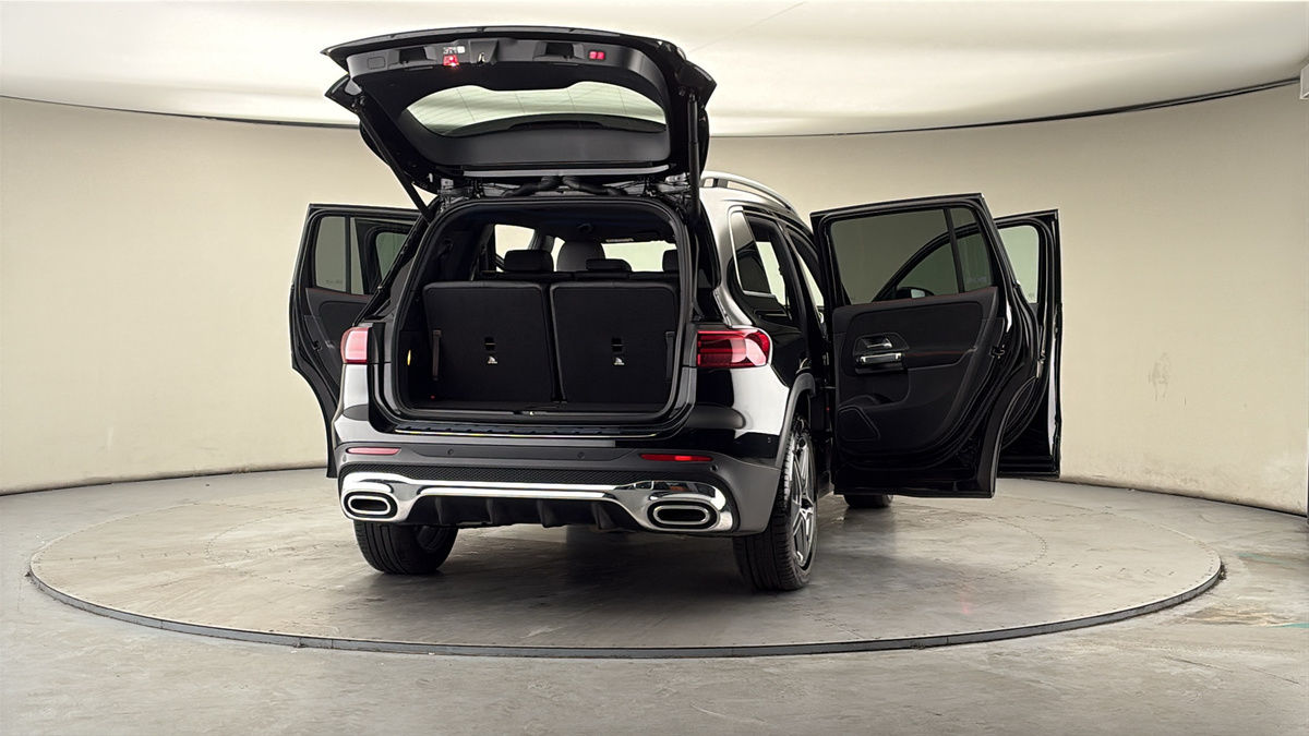 More views of Mercedes-Benz GLB