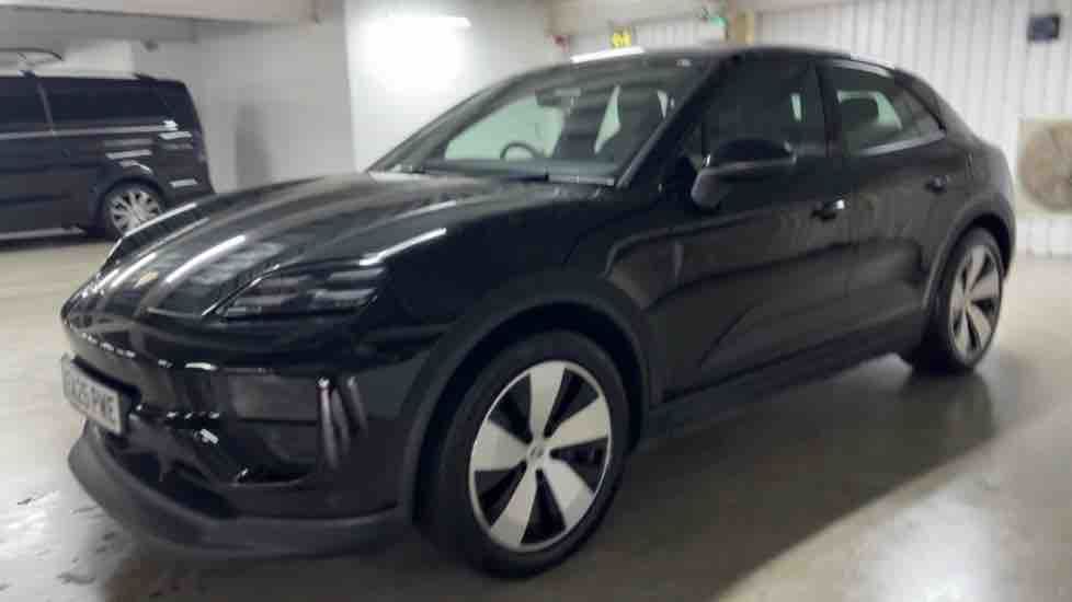 More views of Porsche Macan