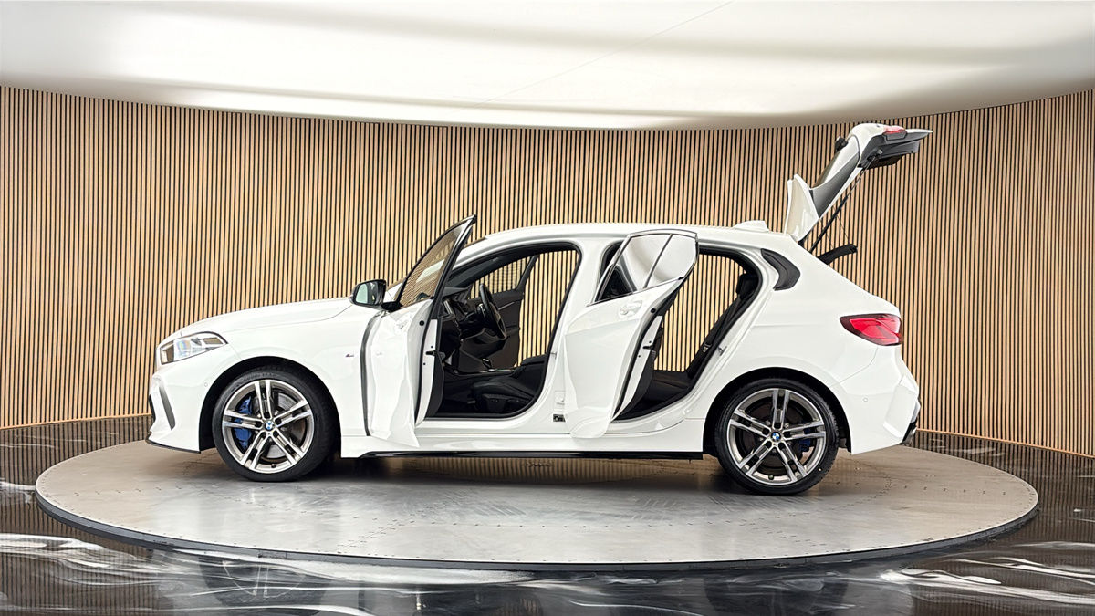 More views of BMW 1 Series