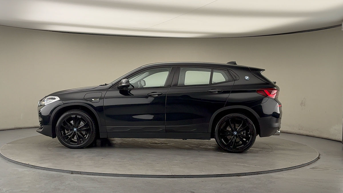 More views of BMW X2