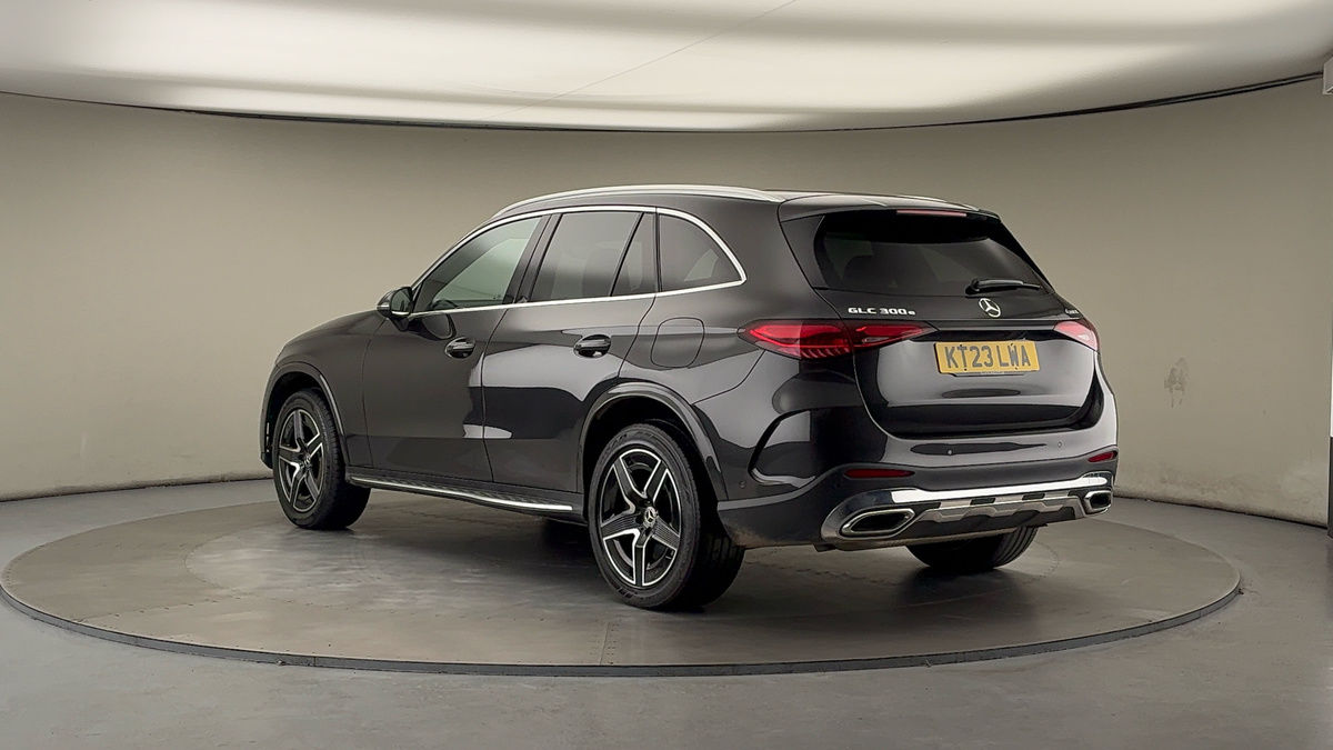 Mercedes-Benz GLC Image 2