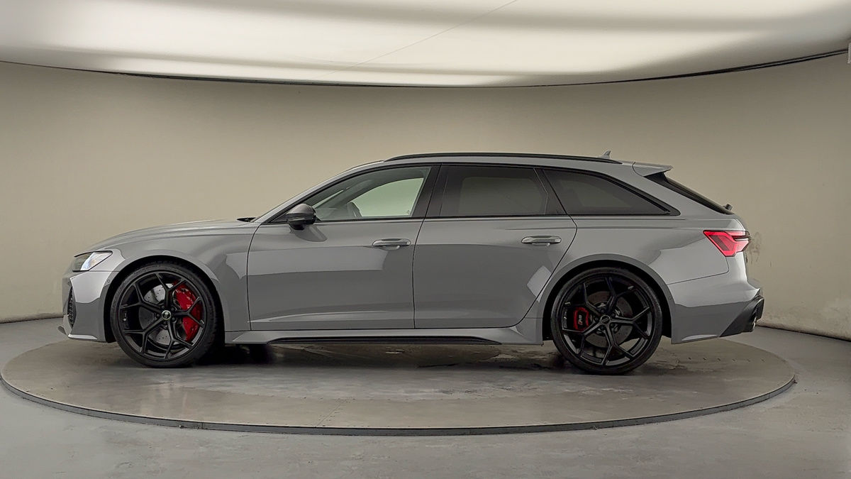 More views of Audi RS6 Avant