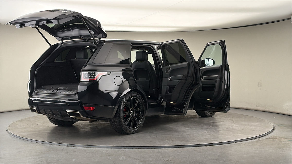 More views of Land Rover Range Rover Sport