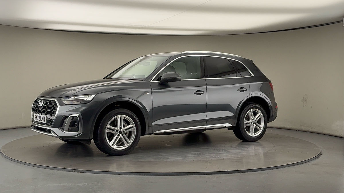 More views of Audi Q5