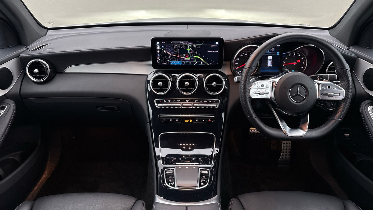 Mercedes-Benz GLC Image 12